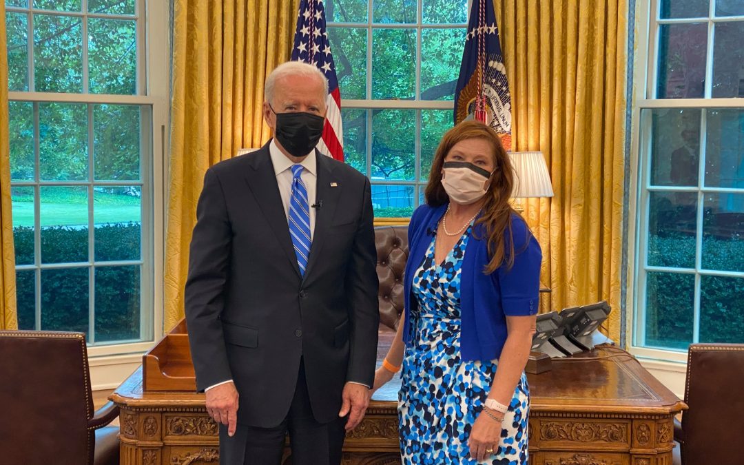 Savvy EXTRA 8/13/21:  Gail Devore with President Biden – INSULIN is NOT OPTIONAL