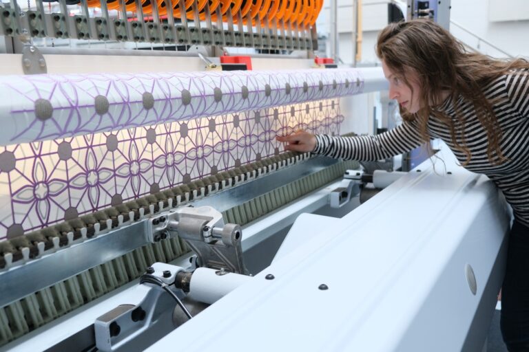 Savvy Interesting Science, 9/24/21:  Squirrel Personalities, Meditation & Brain Speed, Reactive Textiles, Toilet Training Cows